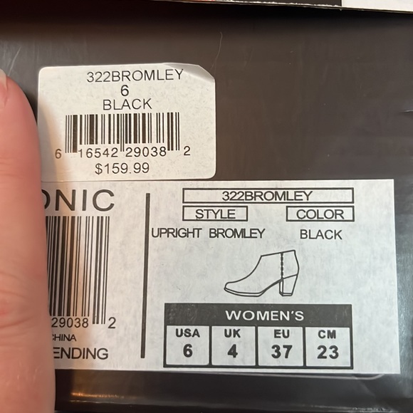 Vionic Black Boots - Picture 6 of 6